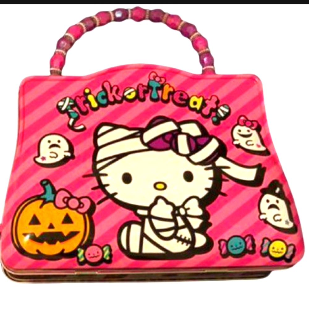 New Hello Kitty Limited Edition Halloween Tin Purse Lunchbox School Collectable